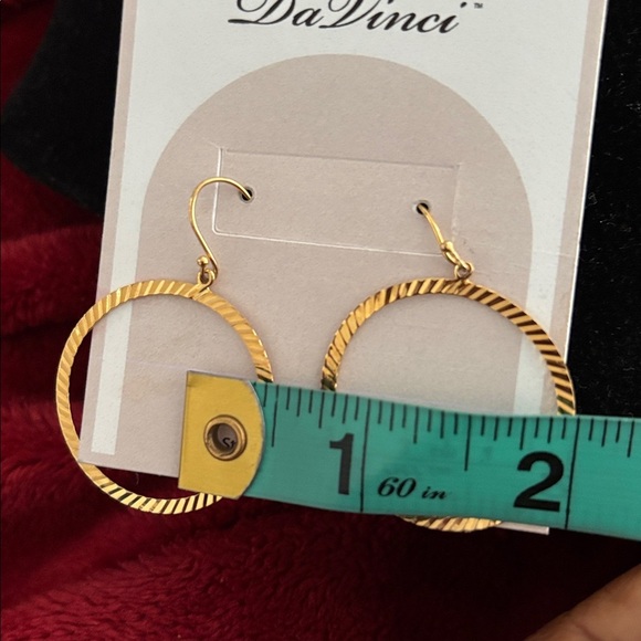 Da Vinci Gold tone Round Dangle Hoop Earrings - Picture 7 of 10